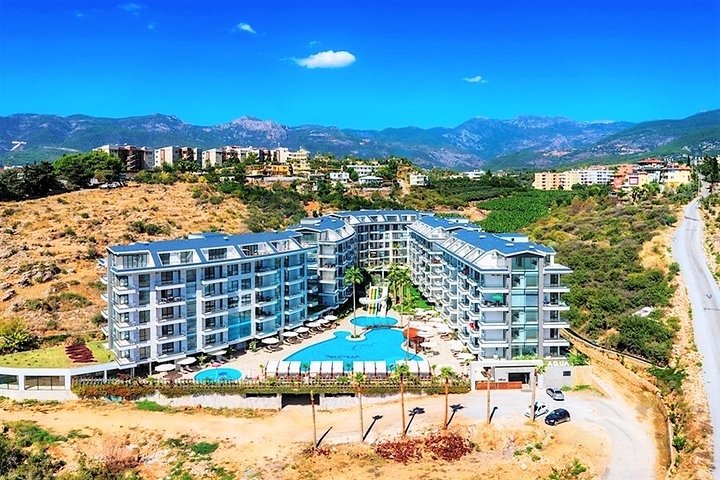 Spacious furnished 3+1 apartment with rich infrastructure in a modern residential complex