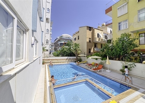 Spacious furnished 2+1 apartment 350 meters from the famous Cleopatra beach