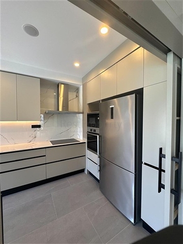 WE OFFER A LUXURY APARTMENT IN THE MOST PRESTIGIOUS AREA OF ANTALYA / KONYAALTI WE OFFER A LUXURY APARTMENT IN THE MOST PRESTIGIOUS AREA OF ANTALYA / KONYAALTI