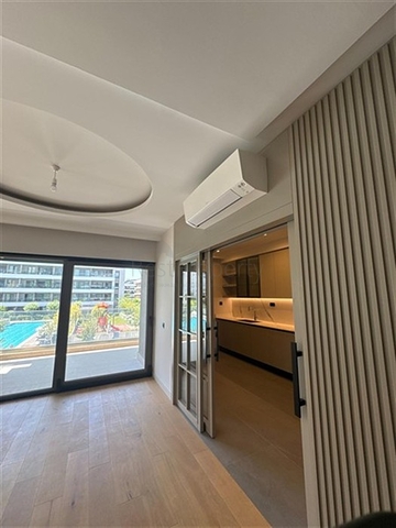 WE OFFER A LUXURY APARTMENT IN THE MOST PRESTIGIOUS AREA OF ANTALYA / KONYAALTI WE OFFER A LUXURY APARTMENT IN THE MOST PRESTIGIOUS AREA OF ANTALYA / KONYAALTI