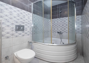 Spacious penthouse with terrace and sea view in a prestigious residential complex