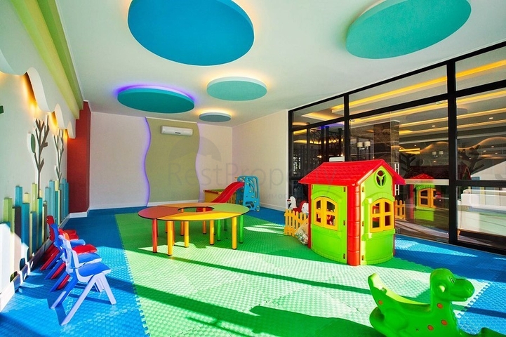 Modern 1+1 apartment in a residential complex with rich infrastructure by the sea