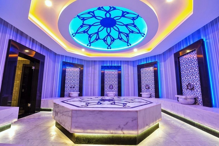 Modern 1+1 apartment in a residential complex with rich infrastructure by the sea