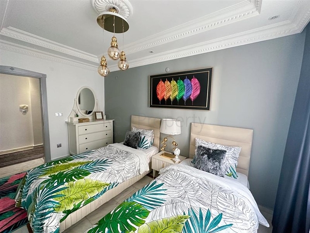 Furnished 2+1 Apartment in Oba, Alanya – 400 m to the Beach