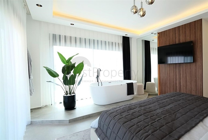 Modern villa with panoramic sea view in Alanya