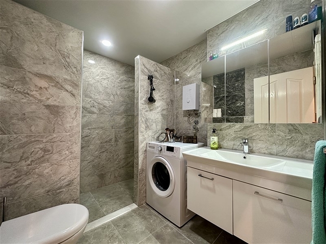 Furnished 2+1 Apartment in Oba, Alanya – 400 m to the Beach