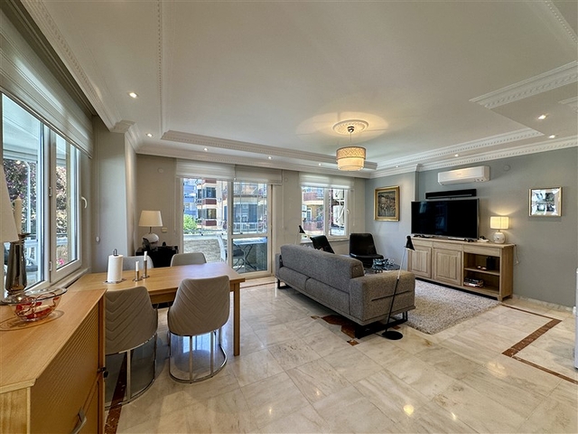 Furnished 2+1 Apartment in Oba, Alanya – 400 m to the Beach