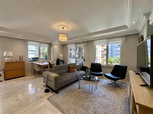 Furnished 2+1 Apartment in Oba, Alanya – 400 m to the Beach