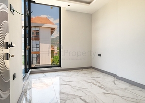 Modern apartment by the sea, surrounded by peace and comfort