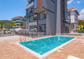 Penthouse by the sea with spacious terraces and panoramic views