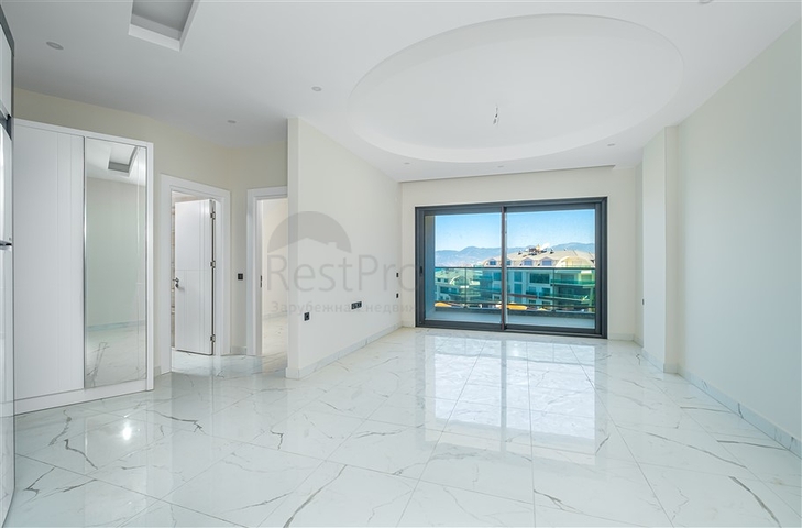 Modern 1+1 apartment with sea view just 100 meters from the beach