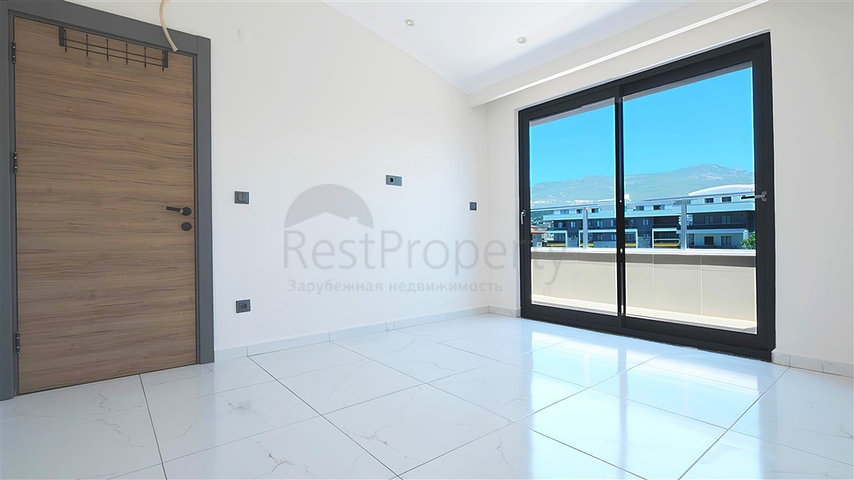 2+1 penthouse with terrace in a modern complex in Oba district