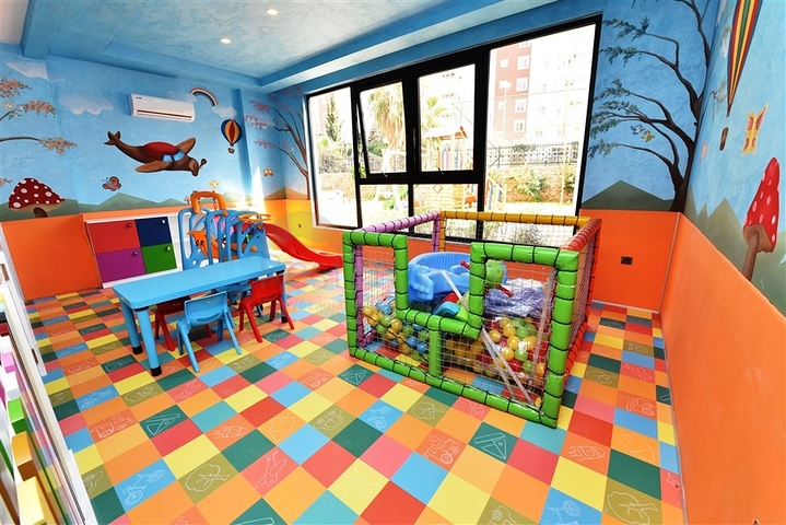 2+1 penthouse with terrace in a modern complex in Oba district