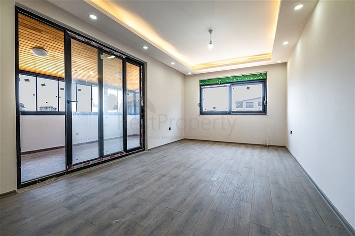 Modern 3+1 Duplex in Gazipaşa – Sea View, Terraces, Near Airport