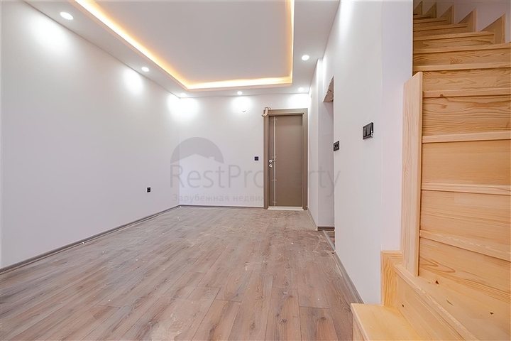 Modern 3+1 Duplex in Gazipaşa – Sea View, Terraces, Near Airport