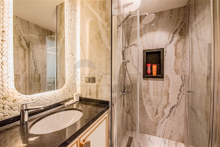 Modern 1+1 apartments in the very center of Alanya with full infrastructure