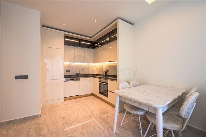 Modern 1+1 apartments in the very center of Alanya with full infrastructure