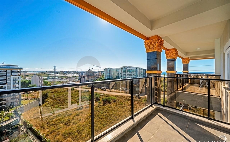 Spacious furnished 3+1 apartment in a modern residential complex in Avsallar