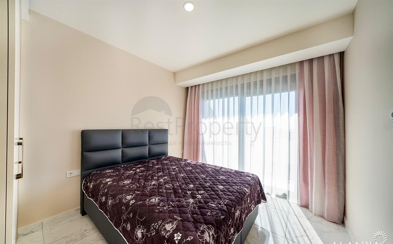 Spacious furnished 3+1 apartment in a modern residential complex in Avsallar