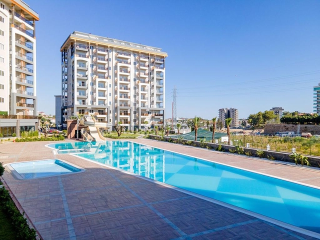 Spacious furnished 3+1 apartment in a modern residential complex in Avsallar