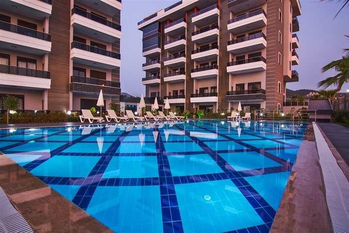 Penthouse with sea view in a picturesque part of Kargicak