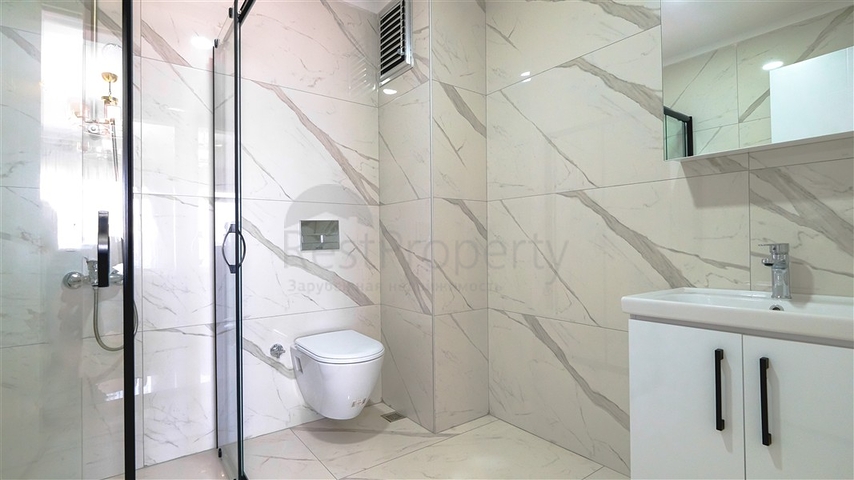 Penthouse with sea view in a picturesque part of Kargicak