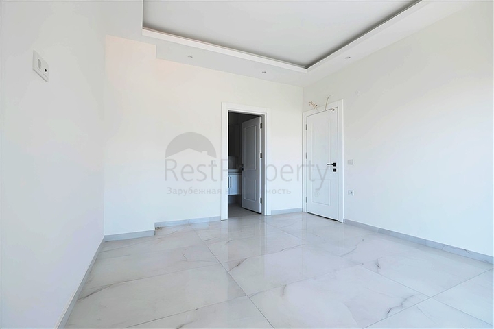 Spacious apartment with sea view in a picturesque area of Alanya Spacious apartment with sea view in a picturesque area of Alanya