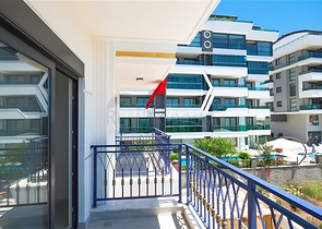 Spacious apartment with sea view in a picturesque area of Alanya Spacious apartment with sea view in a picturesque area of Alanya