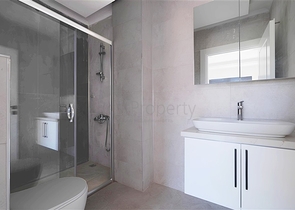 Spacious apartment with sea view in a picturesque area of Alanya Spacious apartment with sea view in a picturesque area of Alanya