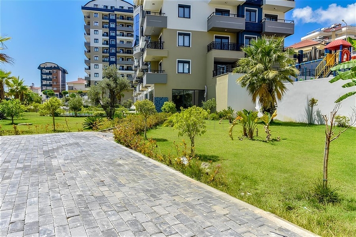 Modern 3+2 Duplex in Avsallar, Alanya – 90 m², Near the Sea
