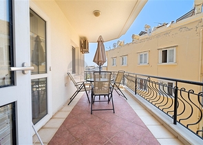 Cozy furnished 2+1 apartment near the beach in Tosmur area