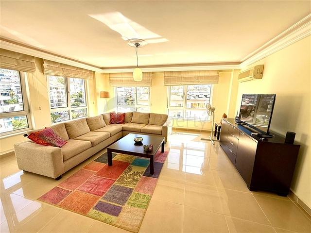 Comfortably furnished 2+1 apartment in a well-maintained residential complex in the Cikcilli area