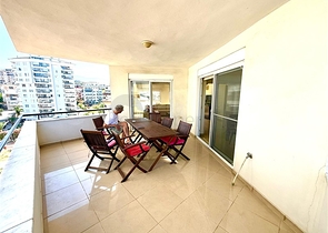 Comfortably furnished 2+1 apartment in a well-maintained residential complex in the Cikcilli area