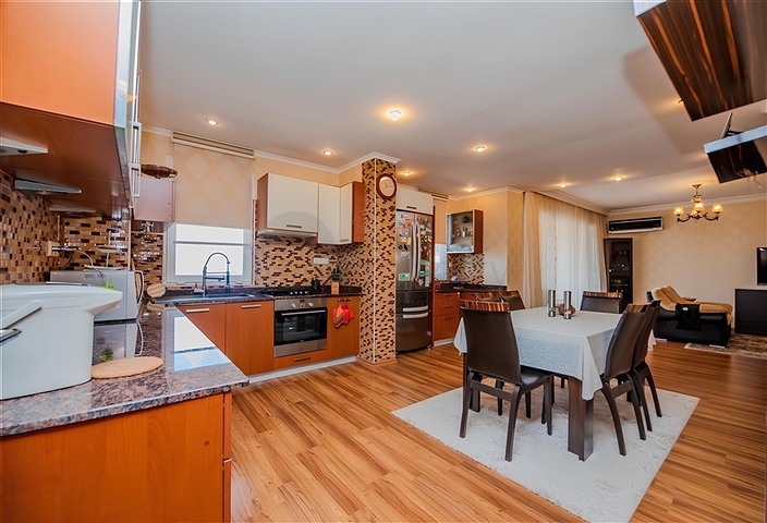 Spacious 5+1 Sea-View Apartment in Tosmur, Alanya – 250 m²