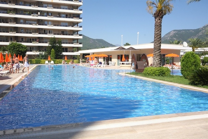 Spacious 5+1 Sea-View Apartment in Tosmur, Alanya – 250 m²