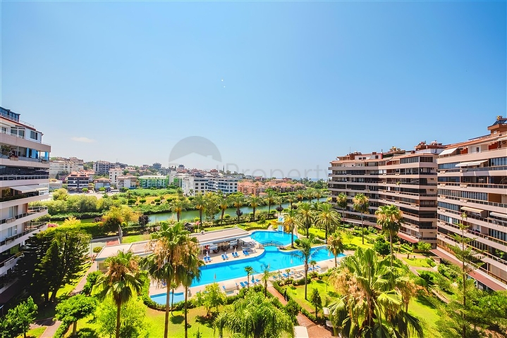 Spacious 5+1 Sea-View Apartment in Tosmur, Alanya – 250 m²
