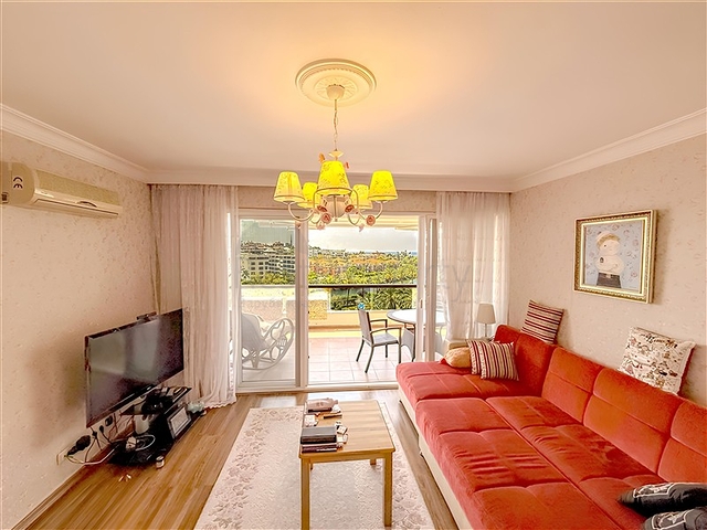 Spacious 5+1 Sea-View Apartment in Tosmur, Alanya – 250 m²