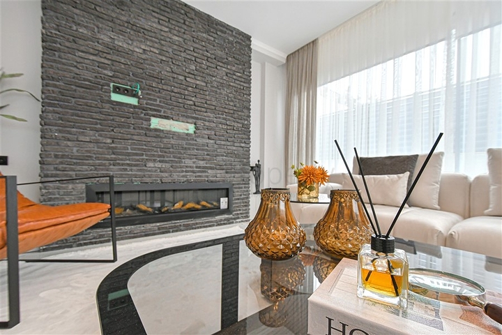 Modern 3+1 villa with panoramic sea views in Bektash area