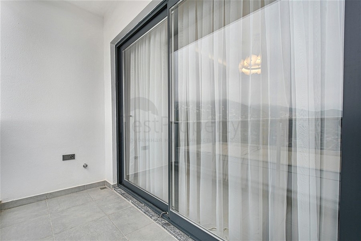 Modern 3+1 villa with panoramic sea views in Bektash area