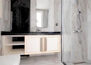 Modern 1+1 apartment in a new complex with sea view in the center of Alanya