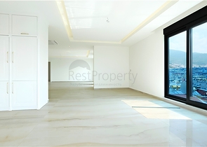 Sea-View 5+1 Apartment in Alanya Center – 325 m², New Complex