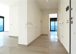 Sea-View 5+1 Apartment in Alanya Center – 325 m², New Complex