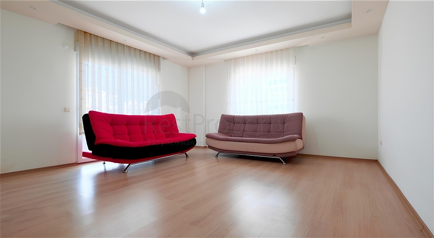 Spacious 4+1 apartment in Oba district — for a comfortable life by the sea