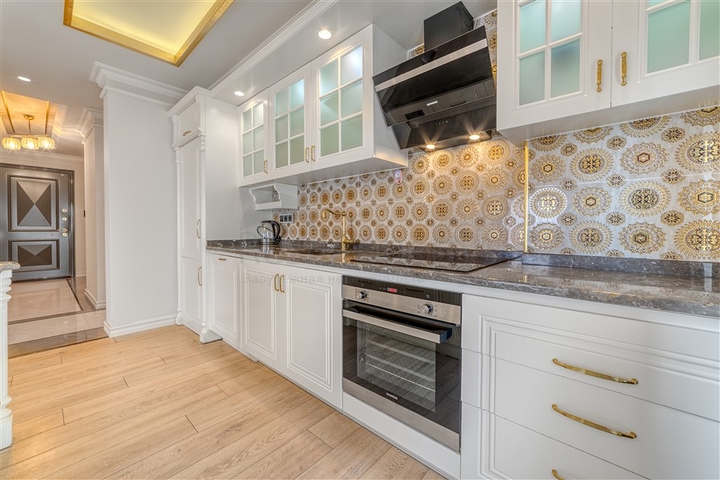 Spacious apartment with sea view in one of the best complexes in Alanya