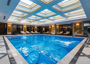 Spacious apartment with sea view in one of the best complexes in Alanya