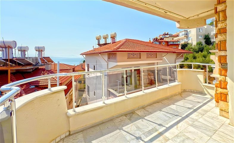 Cozy apartment with sea view at the foot of the Alanya fortress