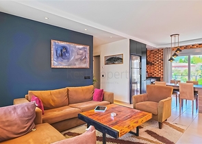 Spacious furnished 2+1 apartment in a well-maintained residential complex with rich infrastructure