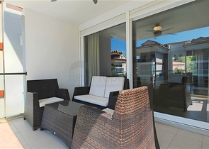 Spacious furnished 2+1 apartment in a well-maintained residential complex with rich infrastructure