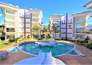 Spacious furnished 2+1 apartment in a well-maintained residential complex with rich infrastructure