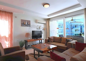 Spacious furnished 2+1 apartment in a well-maintained residential complex with rich infrastructure